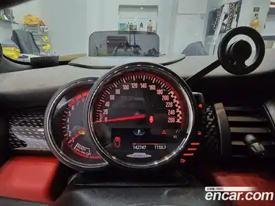 Mini Cooper 2017 2.0 автомат (гидро), миниатюра 9