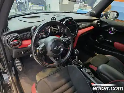 Mini Cooper 2017 2.0 автомат (гидро), миниатюра 10