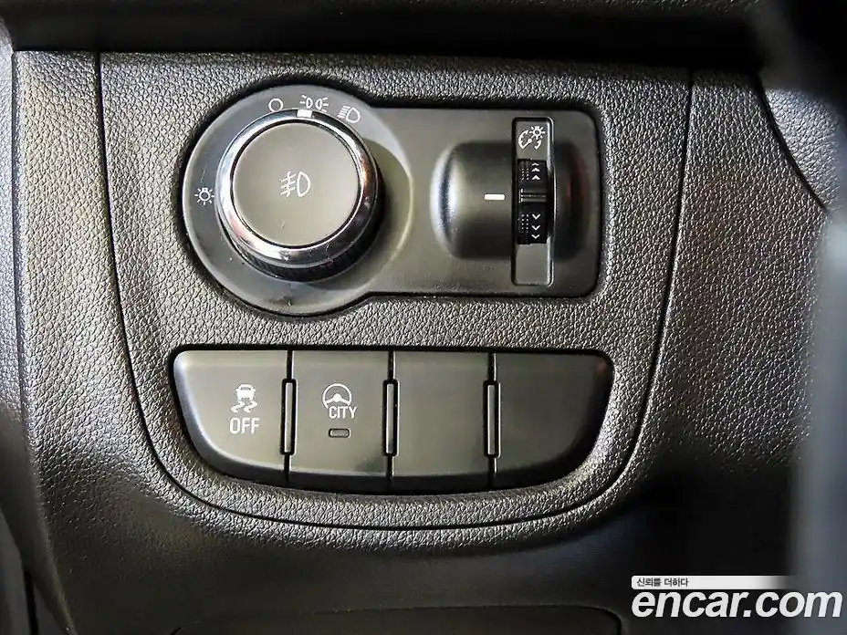 Chevrolet Spark 2016 1.0 автомат (гидро), фото 15