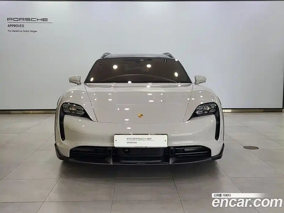 Porsche Taycan 2024 0.1 автомат (гидро), фото 3