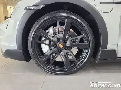 Porsche Taycan 2024 0.1 автомат (гидро), миниатюра 5