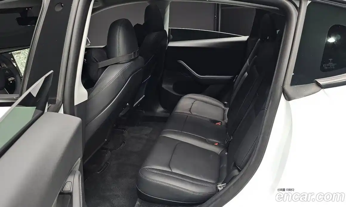 Tesla Model Y 2023 0.2 гидро, фото 16