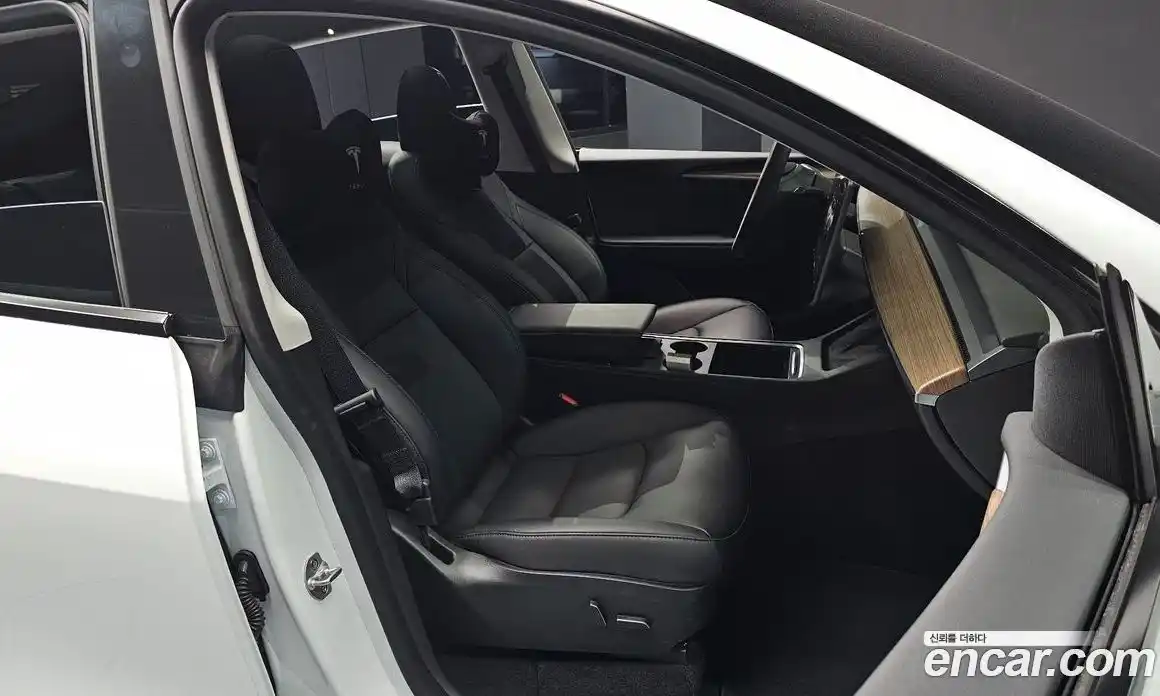 Tesla Model Y 2023 0.2 гидро, фото 17