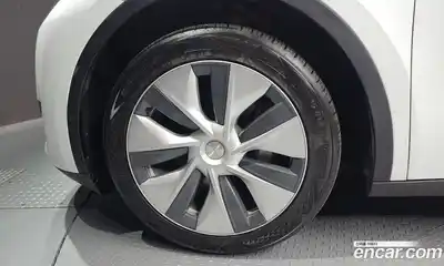 Tesla Model Y 2023 0.2 гидро, миниатюра 5