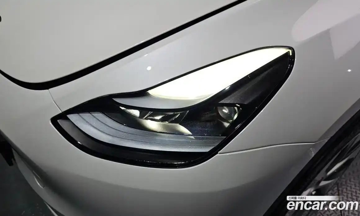 Tesla Model Y 2023 0.2 гидро, фото 8