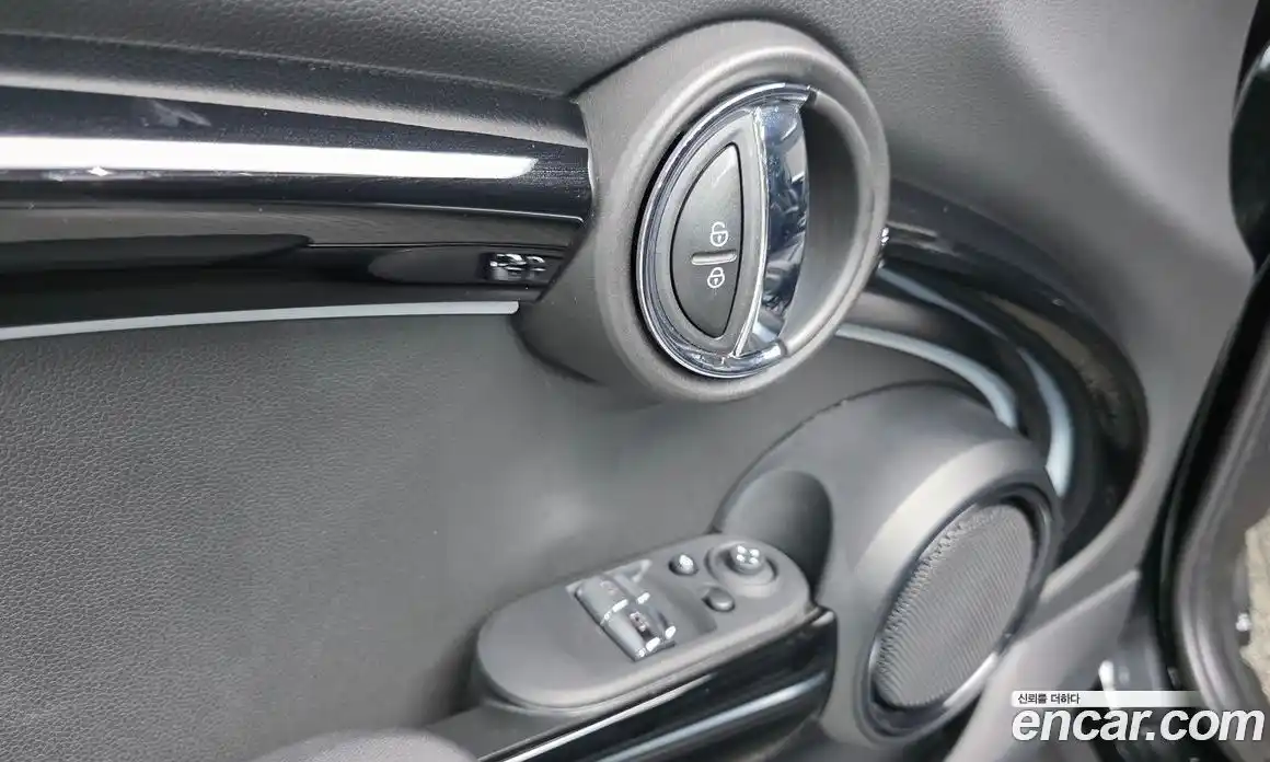 Mini Cooper 2022 1.5 автомат (гидро), фото 19