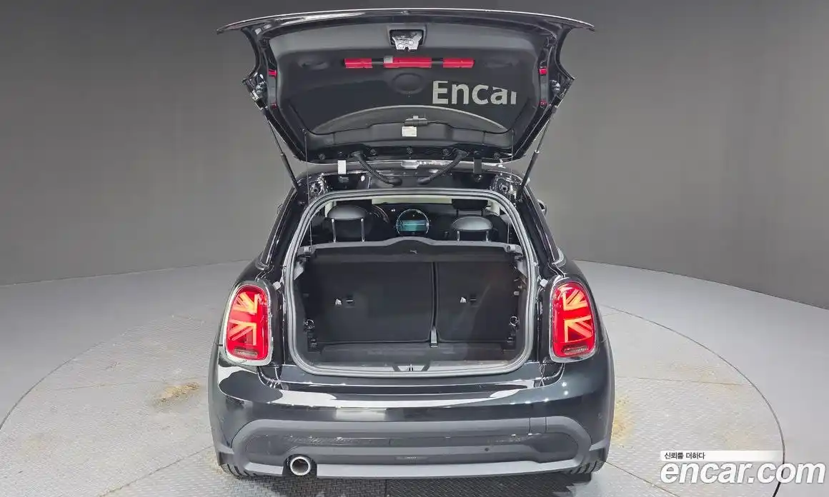 Mini Cooper 2022 1.5 автомат (гидро), фото 26