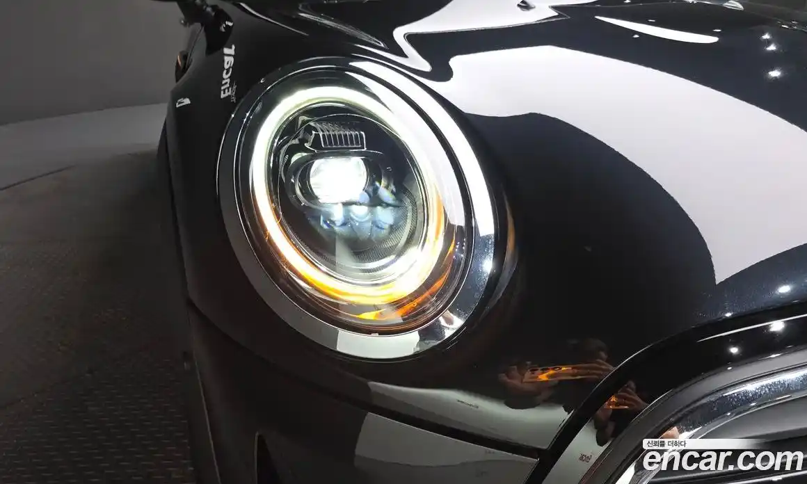 Mini Cooper 2022 1.5 автомат (гидро), фото 8