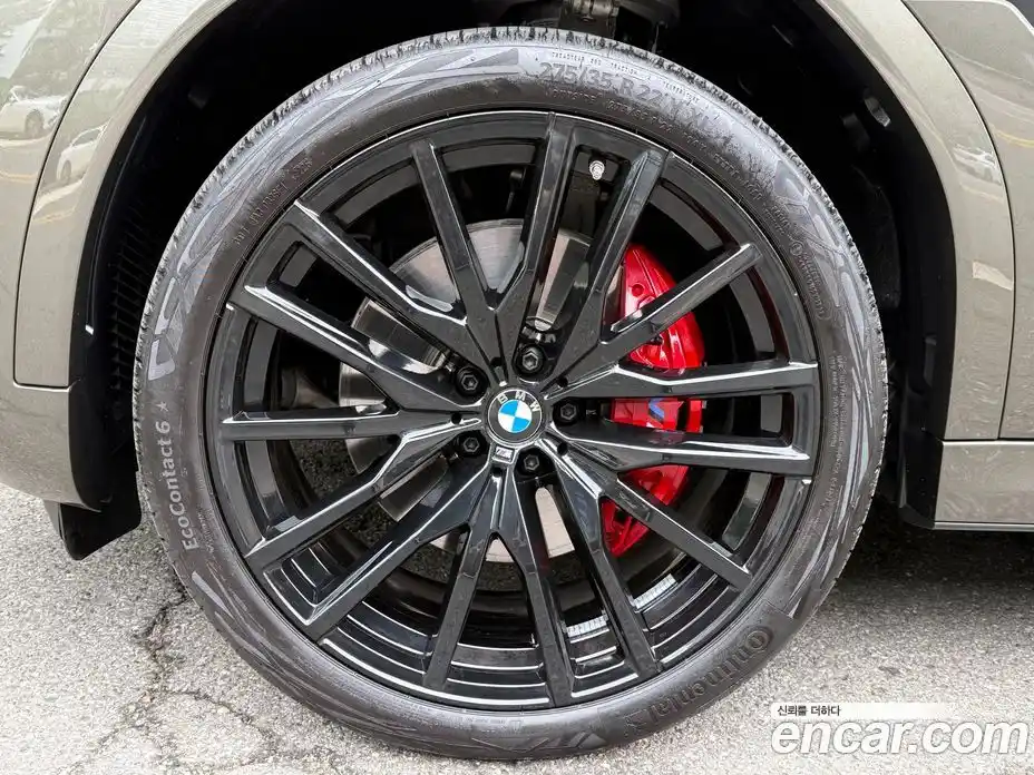 BMW X6 2025 3.0 автомат (гидро), фото 5