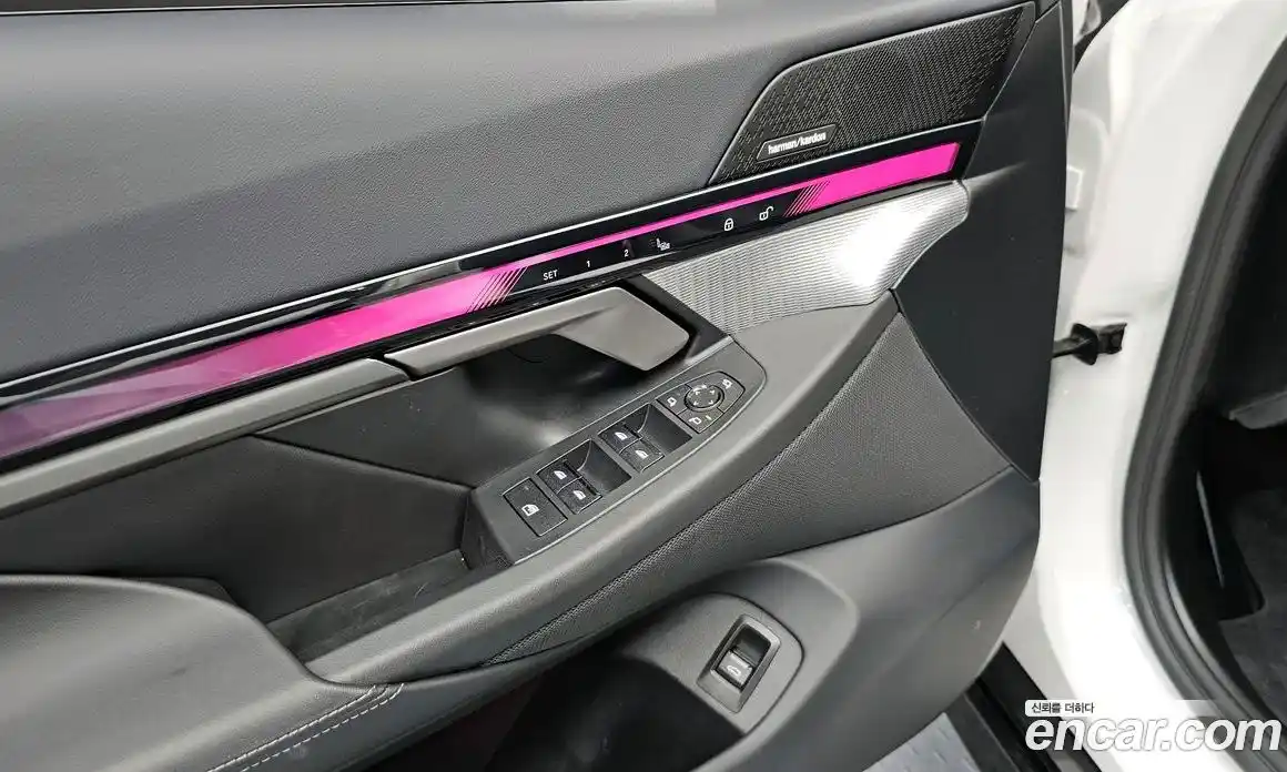 BMW 5 серия 2025 2.0 автомат (гидро), фото 21