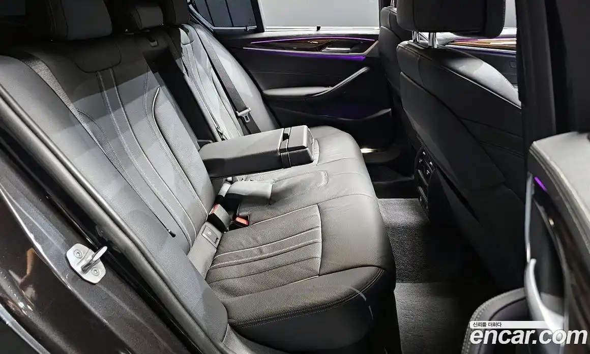 BMW 5 серия 2022 2.0 автомат (гидро), фото 18
