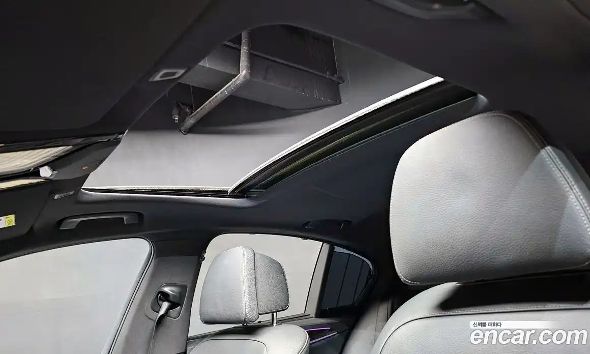 BMW 5 серия 2022 2.0 автомат (гидро), фото 23