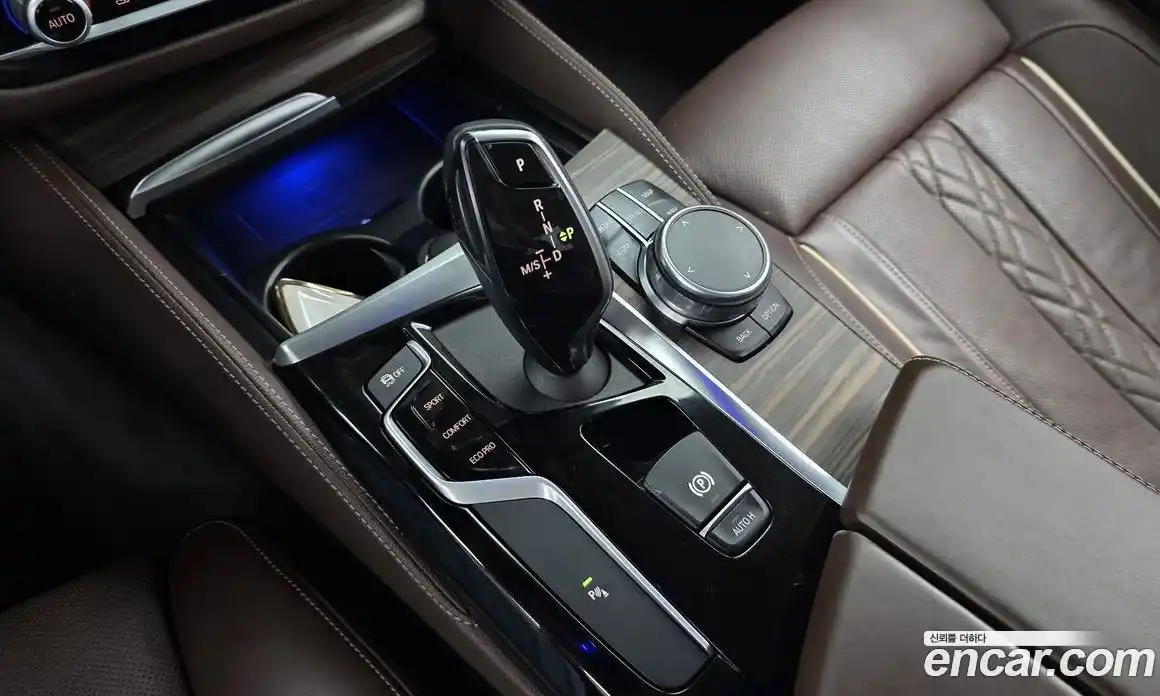 BMW 5 серия 2019 2.0 автомат (гидро), фото 12