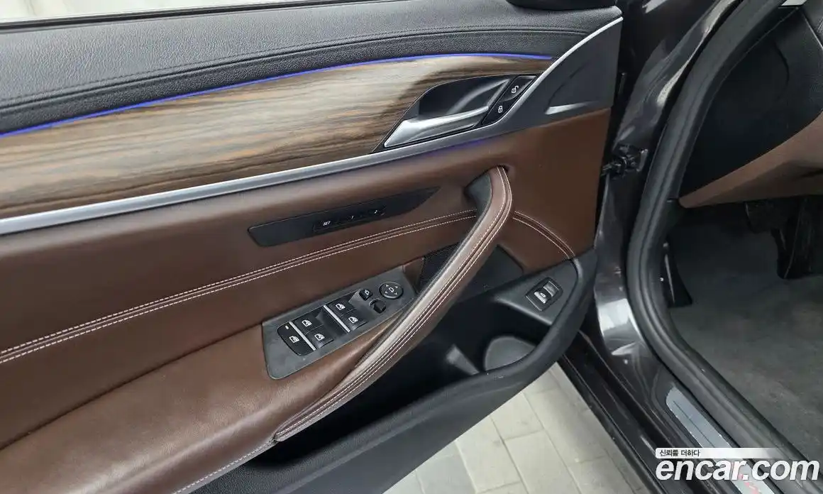 BMW 5 серия 2019 2.0 автомат (гидро), фото 35