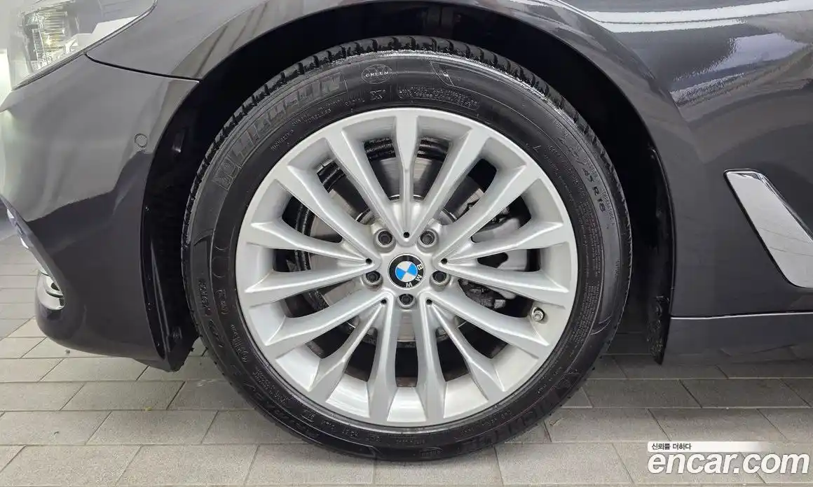 BMW 5 серия 2019 2.0 автомат (гидро), фото 5