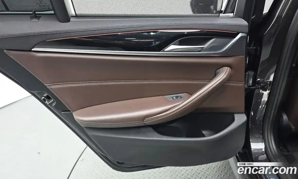 BMW 5 серия 2019 2.0 автомат (гидро), фото 15