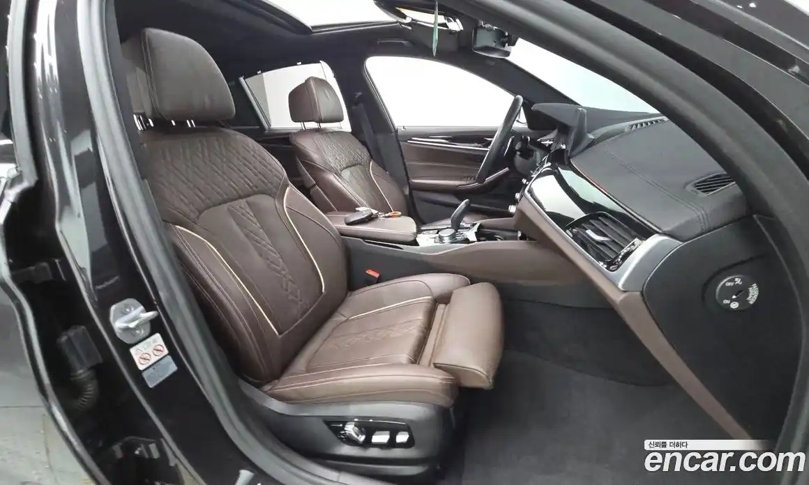 BMW 5 серия 2019 2.0 автомат (гидро), фото 17