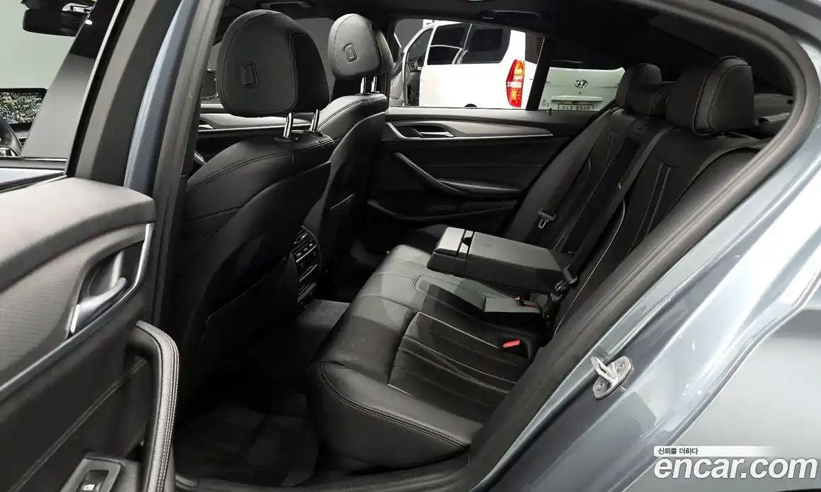 BMW 5 серия 2017 2.0 автомат (гидро), фото 12