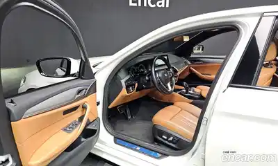 BMW 5 серия 2017 2.0 автомат (гидро), миниатюра 10
