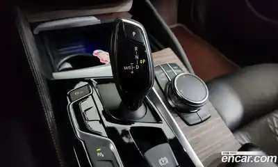 BMW 5 серия 2017 2.0 автомат (гидро), миниатюра 11