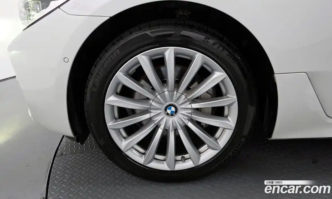 BMW 6 серия 2019 2.0 автомат (гидро), фото 7