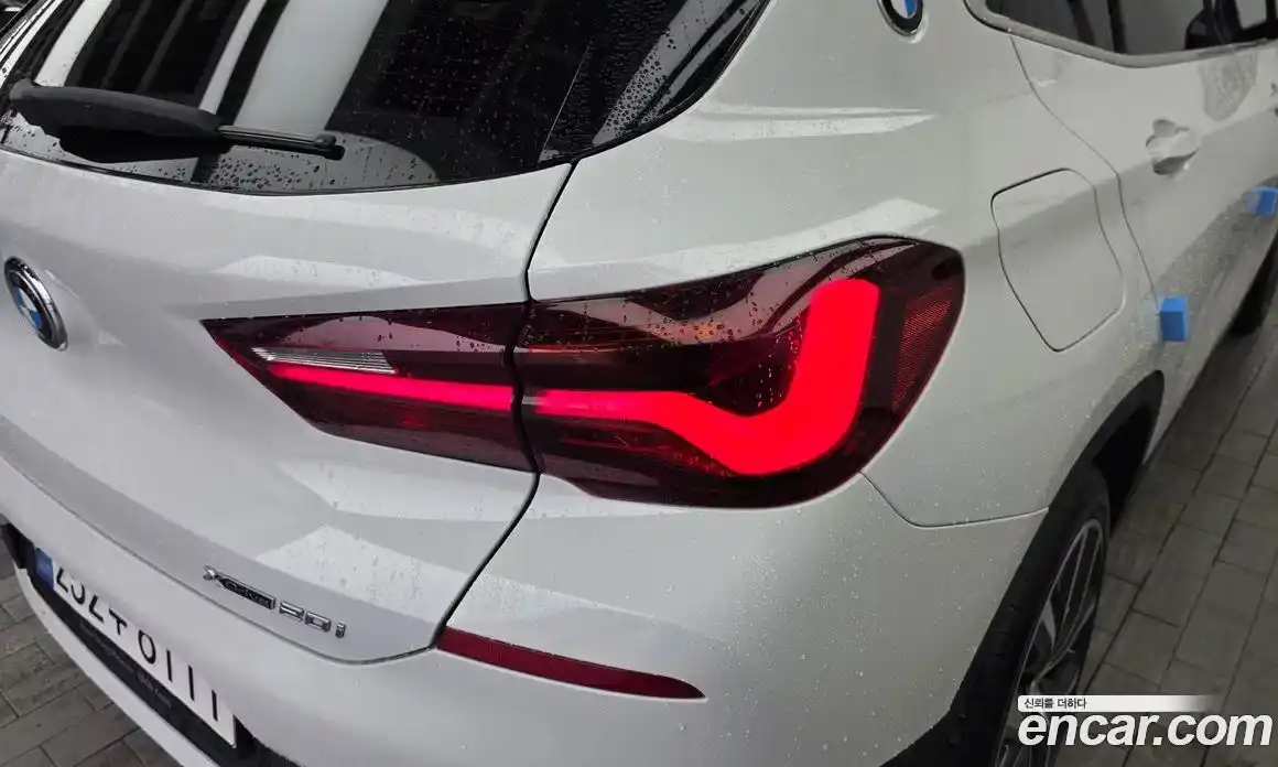 BMW X2 2022 2.0 автомат (гидро), фото 9
