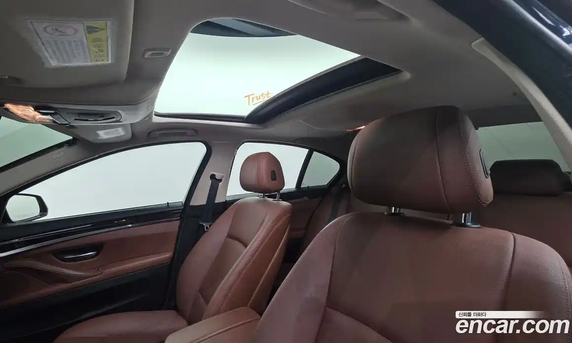 BMW 5 серия 2016 2.0 автомат (гидро), фото 17