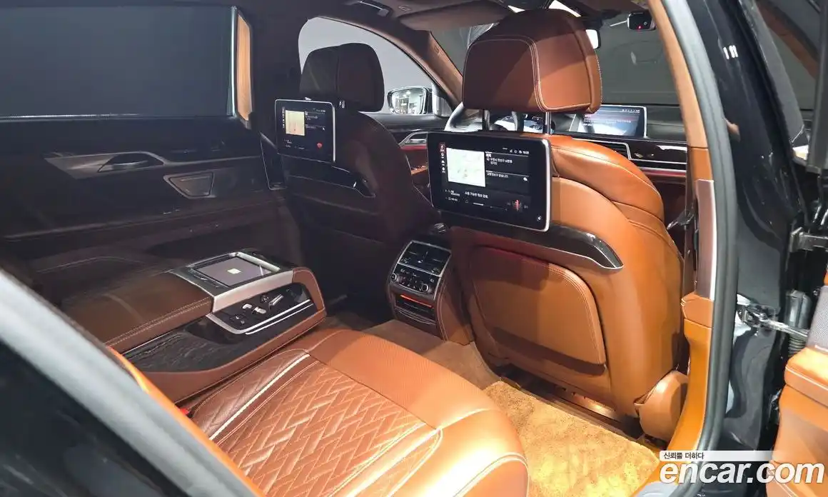 BMW 7 серия 2020 6.6 автомат (гидро), фото 25