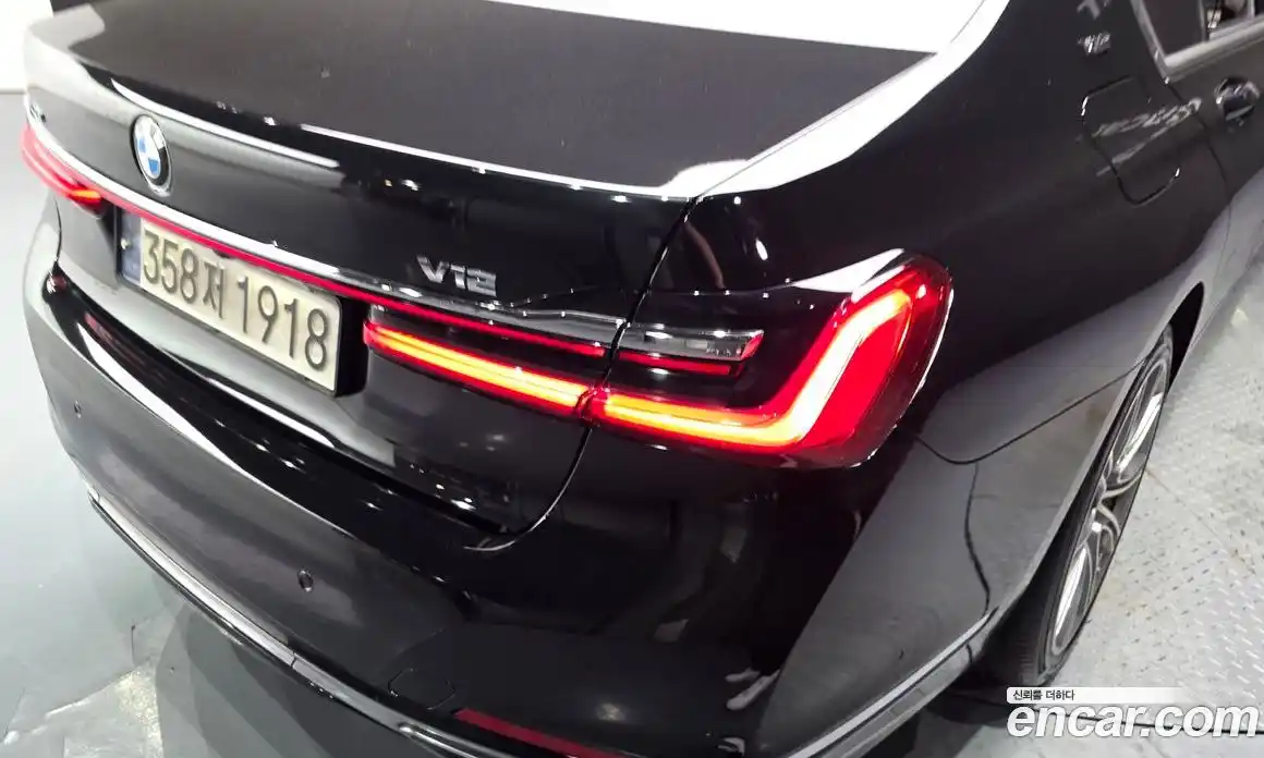 BMW 7 серия 2020 6.6 автомат (гидро), фото 9