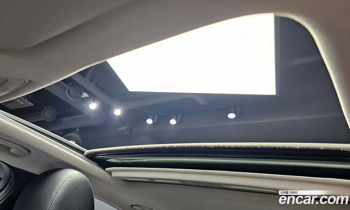 Mercedes-Benz C-Class 2016 2.1 гидро, фото 16 Mercedes-Benz C-Class 2016 2.1 гидро, фото 16