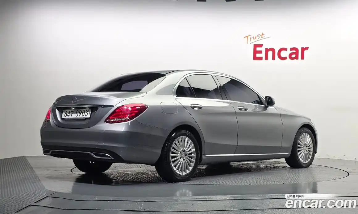 Mercedes-Benz C-Class 2016 2.1 гидро, фото 2 Mercedes-Benz C-Class 2016 2.1 гидро, фото 2