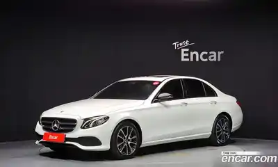 Mercedes-Benz E-Class, 2020, 70 696 км