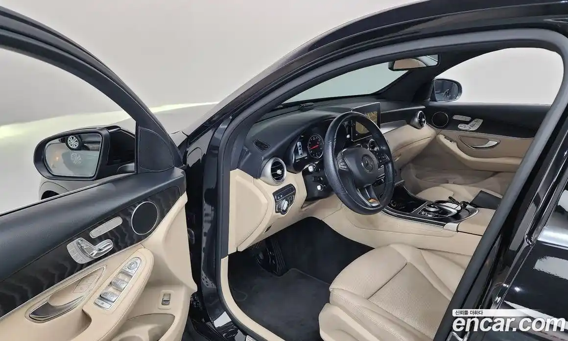 Mercedes-Benz GLC-Class 2019 2.0 гидро, фото 13 Mercedes-Benz GLC-Class 2019 2.0 гидро, фото 13