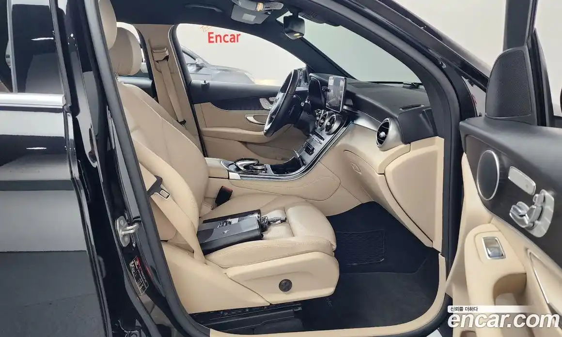 Mercedes-Benz GLC-Class 2019 2.0 гидро, фото 16 Mercedes-Benz GLC-Class 2019 2.0 гидро, фото 16