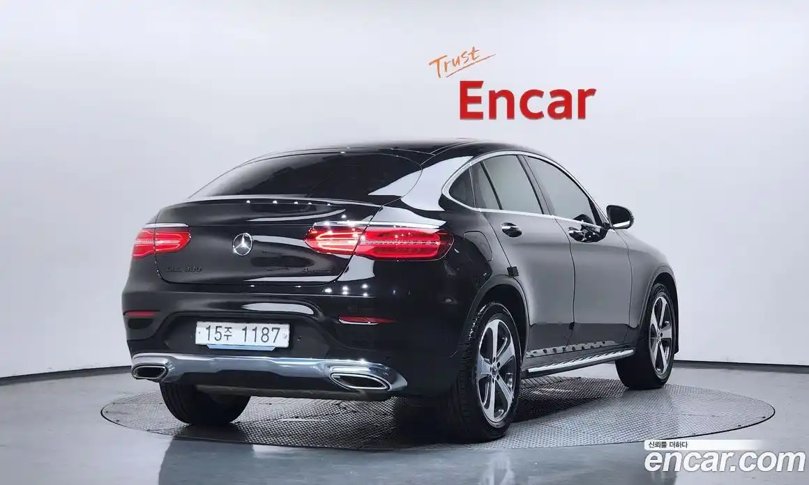 Mercedes-Benz GLC-Class 2019 2.0 гидро, фото 2 Mercedes-Benz GLC-Class 2019 2.0 гидро, фото 2