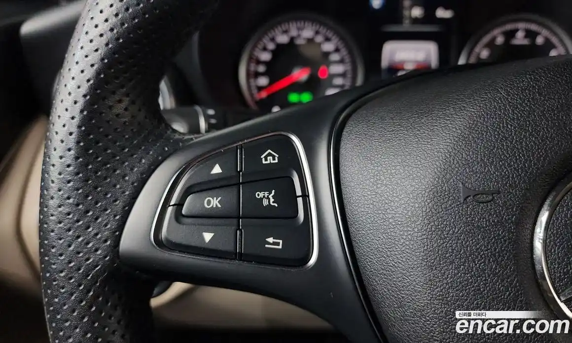 Mercedes-Benz GLC-Class 2019 2.0 гидро, фото 21 Mercedes-Benz GLC-Class 2019 2.0 гидро, фото 21