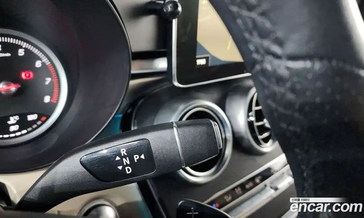 Mercedes-Benz GLC-Class 2019 2.0 гидро, фото 30 Mercedes-Benz GLC-Class 2019 2.0 гидро, фото 30