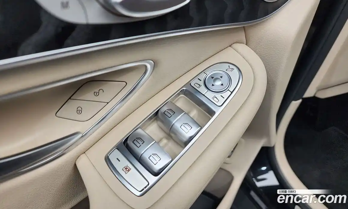 Mercedes-Benz GLC-Class 2019 2.0 гидро, фото 32 Mercedes-Benz GLC-Class 2019 2.0 гидро, фото 32