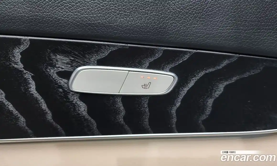 Mercedes-Benz GLC-Class 2019 2.0 гидро, фото 33 Mercedes-Benz GLC-Class 2019 2.0 гидро, фото 33