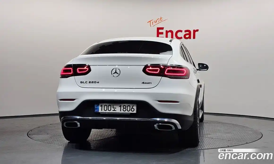 Mercedes-Benz GLC-Class 2021 1.9 гидро, фото 4 Mercedes-Benz GLC-Class 2021 1.9 гидро, фото 4
