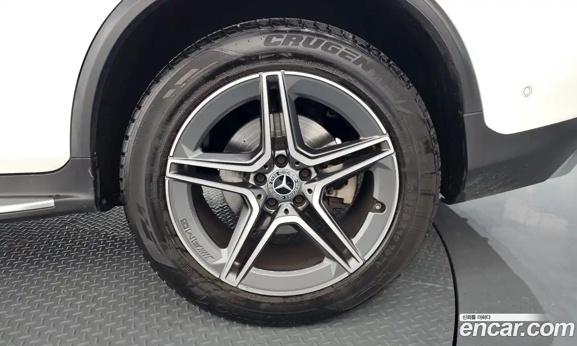 Mercedes-Benz GLC-Class 2021 1.9 гидро, фото 7 Mercedes-Benz GLC-Class 2021 1.9 гидро, фото 7