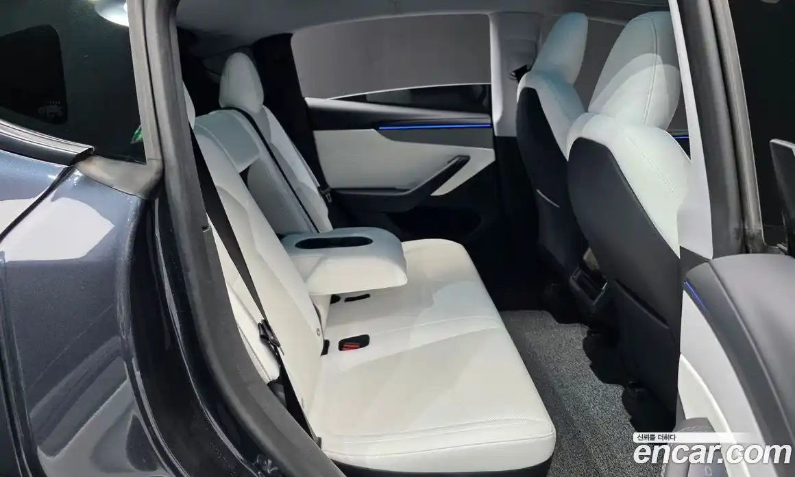 Tesla Model Y 2025 0.2 гидро, фото 12