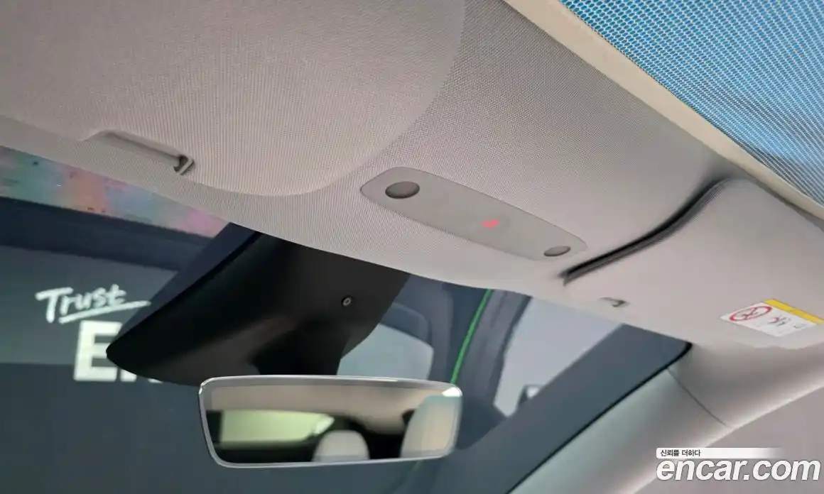 Tesla Model Y 2025 0.2 гидро, фото 17