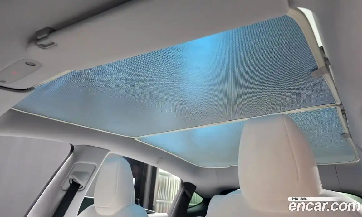 Tesla Model Y 2025 0.2 гидро, фото 18