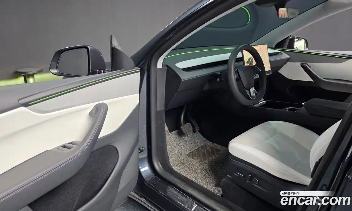 Tesla Model Y 2025 0.2 гидро, фото 10