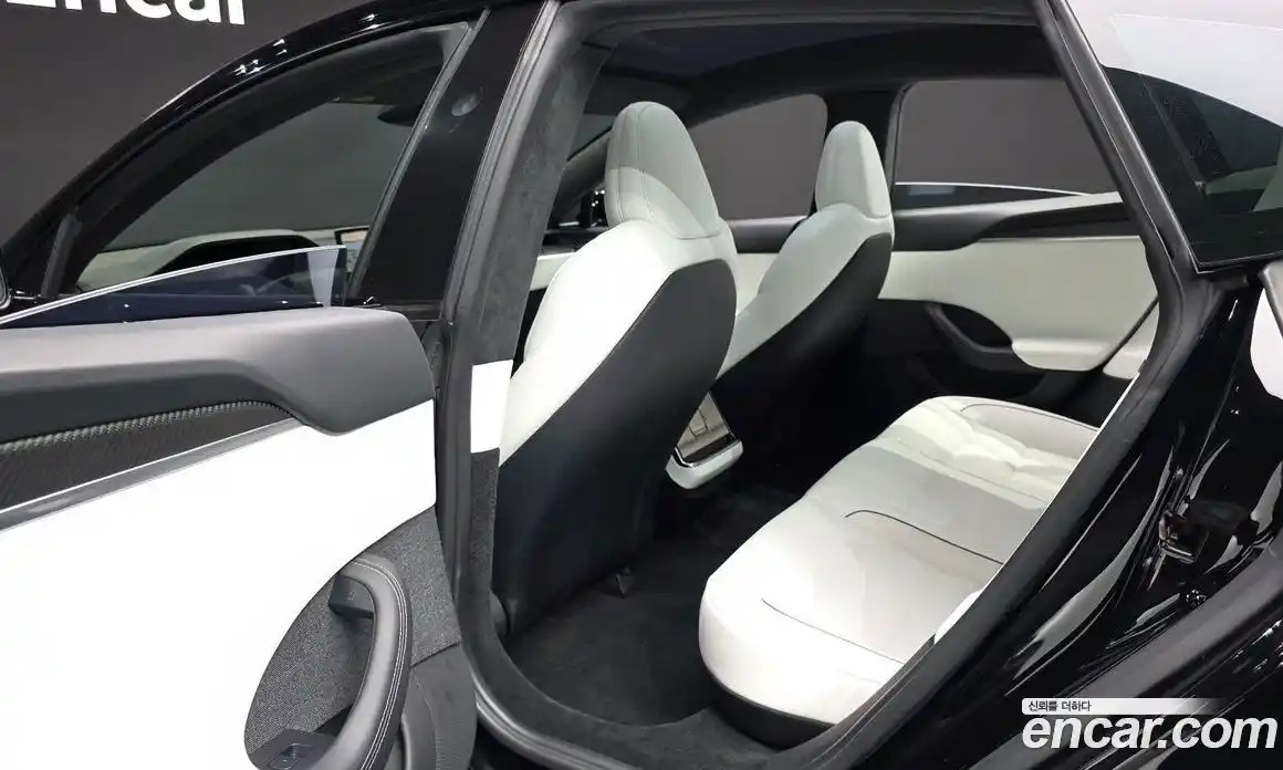 Tesla Model S 2023 0.3 гидро, фото 12