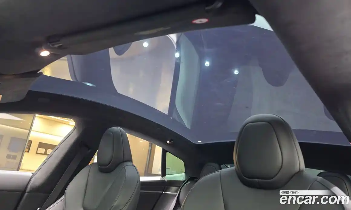 Tesla Model S 2023 0.3 гидро, фото 18