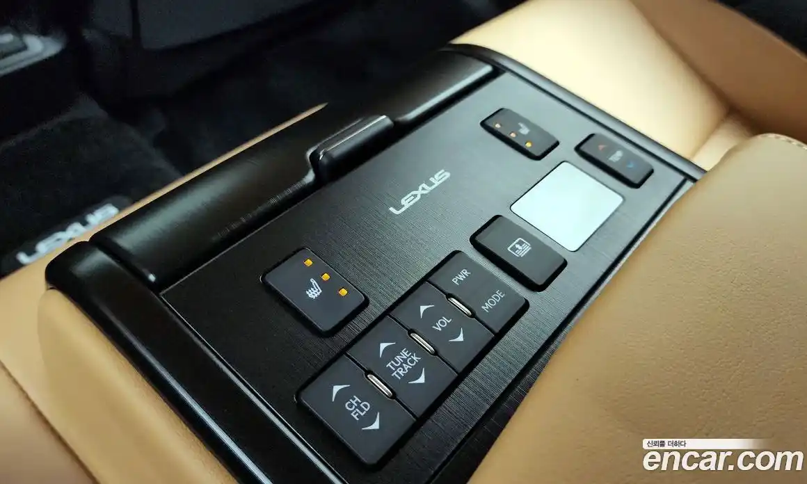 Lexus ES 2025 2.5 гидро, фото 25