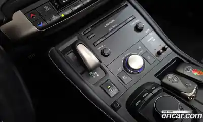 Lexus CT200h 2018 1.8 гидро, миниатюра 12