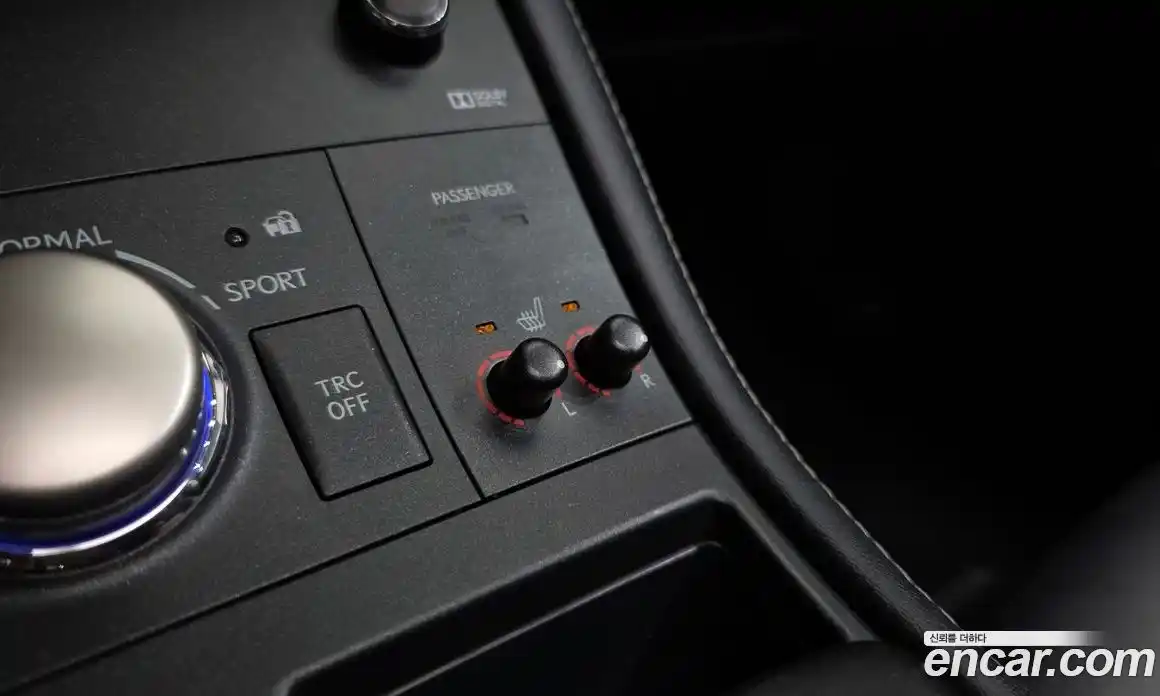 Lexus CT200h 2018 1.8 гидро, фото 22